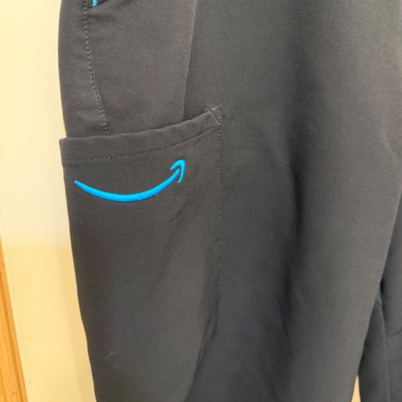 Amazon DSP Flex Driver Shorts Lily Yang Size Large Mens - Picture 2 of 4